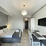 Luxor By Rs Appartement Năvodari